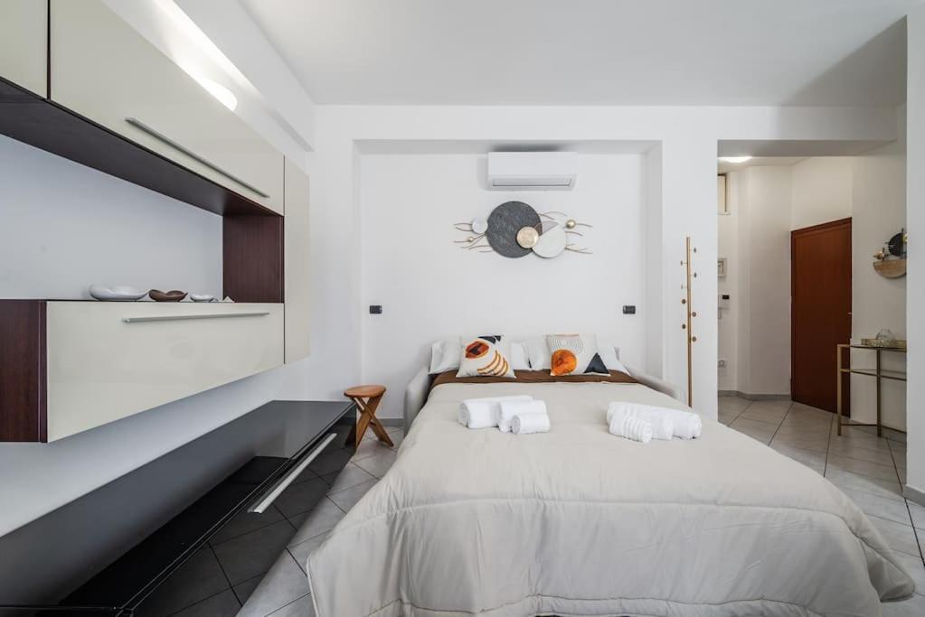 Nuovissima Dimora Con Terrazzino Apartment Milan Luaran gambar