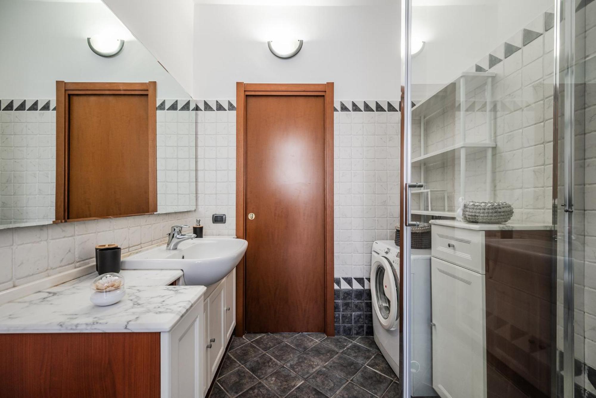 Nuovissima Dimora Con Terrazzino Apartment Milan Luaran gambar