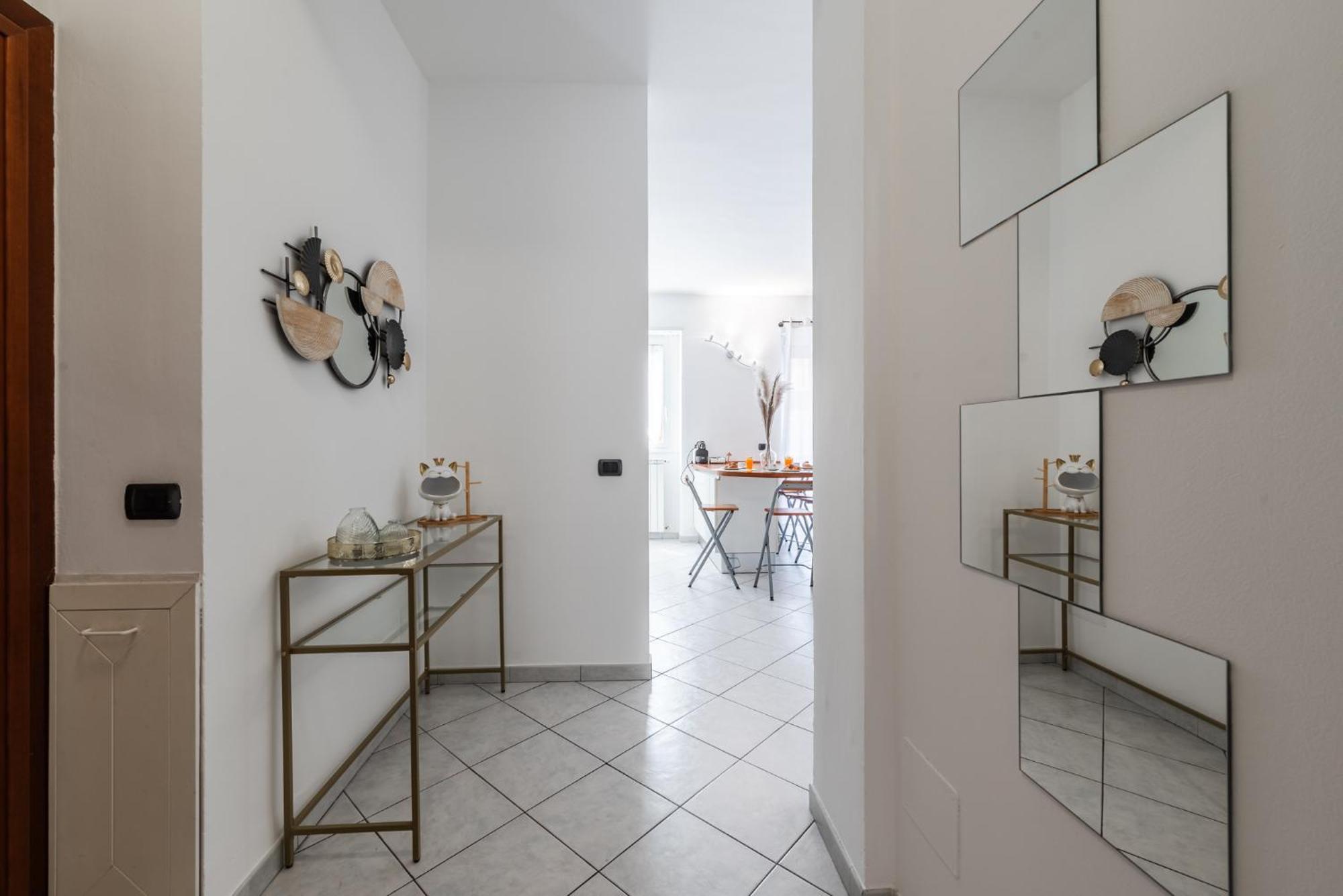 Nuovissima Dimora Con Terrazzino Apartment Milan Luaran gambar